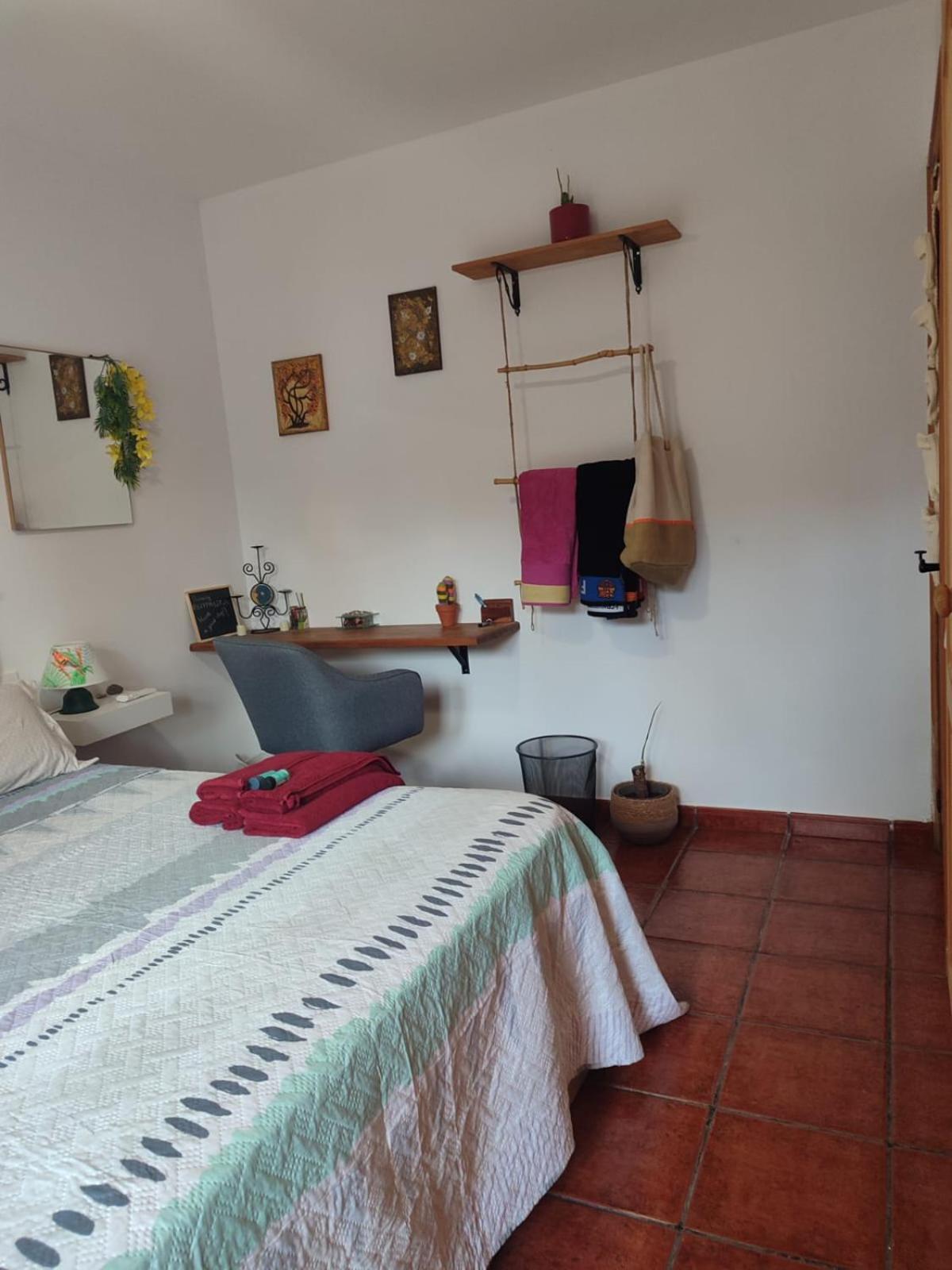 Habitacion Privada En Casa Particular, Montana Olesa de Bonesvalls Bagian luar foto