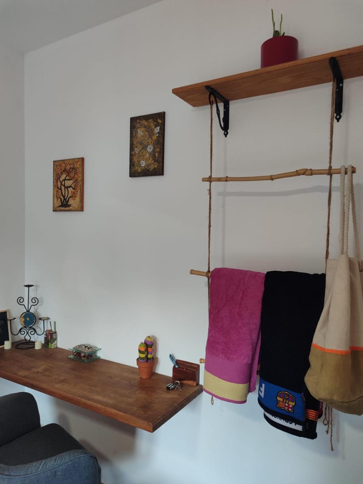 Habitacion Privada En Casa Particular, Montana Olesa de Bonesvalls Bagian luar foto